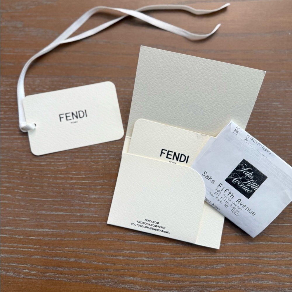 Fendi Cream Leather Crossbody Camera Bag - Picture 7 of 12